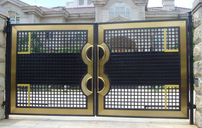 مدل درب حیاط ساده