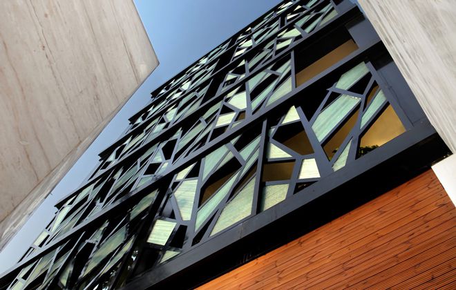 نمای ساختمان مدرن